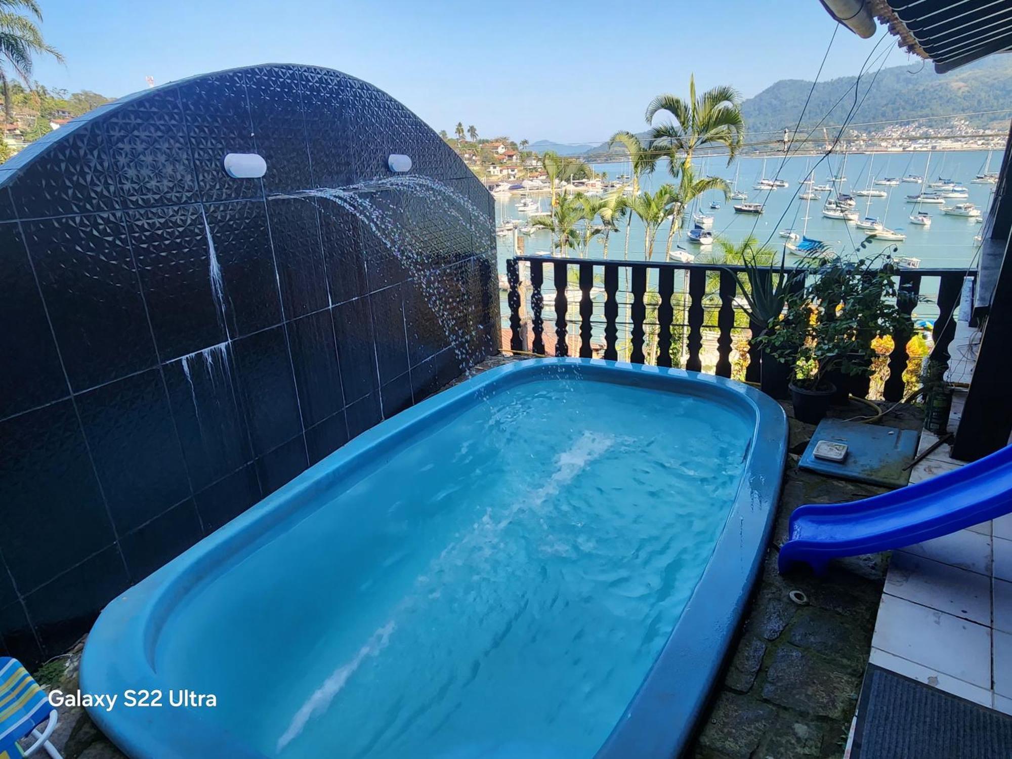 Mansao Espetacular Angra Homestay *